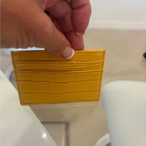 Yellow Croc-Embossed Card Holder - Picture 2 of 4